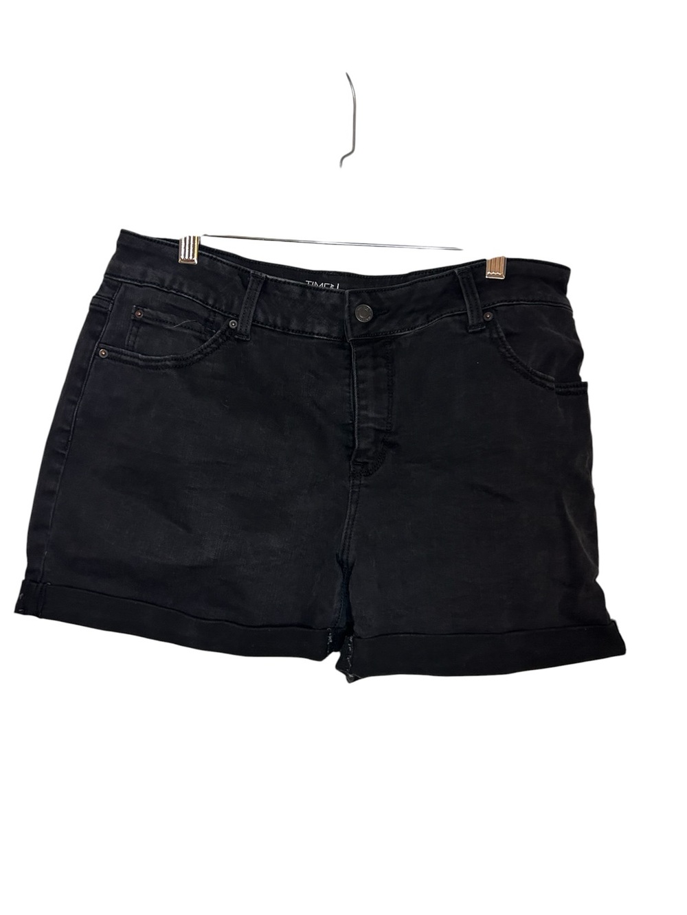Time and Tru Black Mid-Rise Cuffed Denim Shorts Women’s Size 14